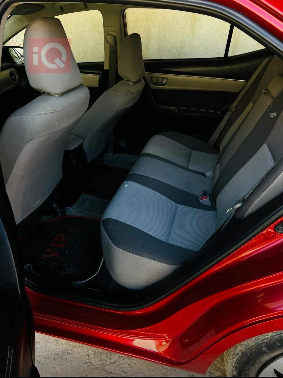 تۆیۆتا کۆرۆلا